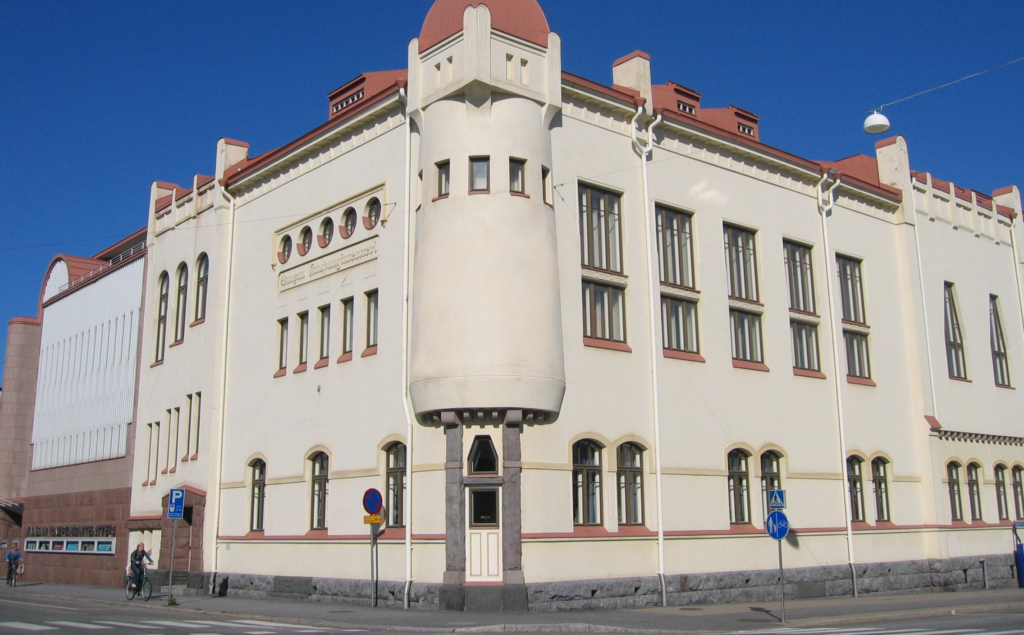 Vaasan kaupunginteatteri teatteritalo