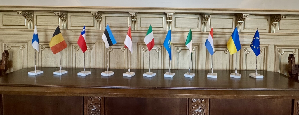 Country Flags in diplomatic order.