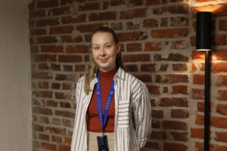 Porträttfoto av kommunikationspraktikanten